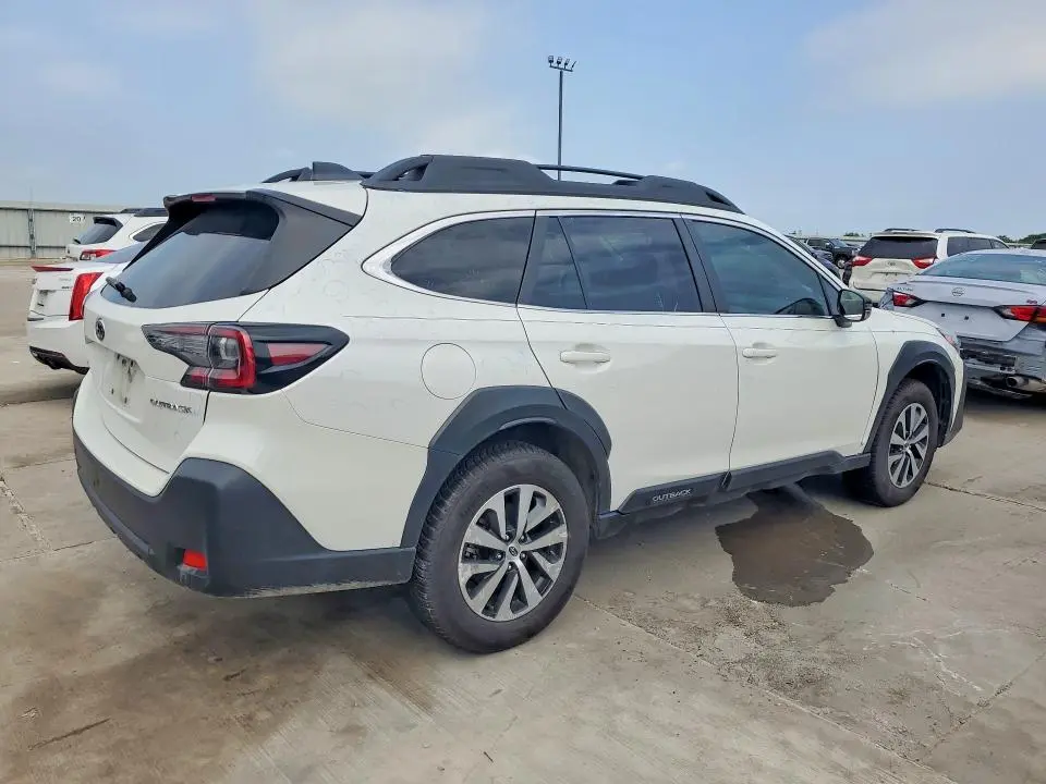 2023 SUBARU OUTBACK PREMIUM  