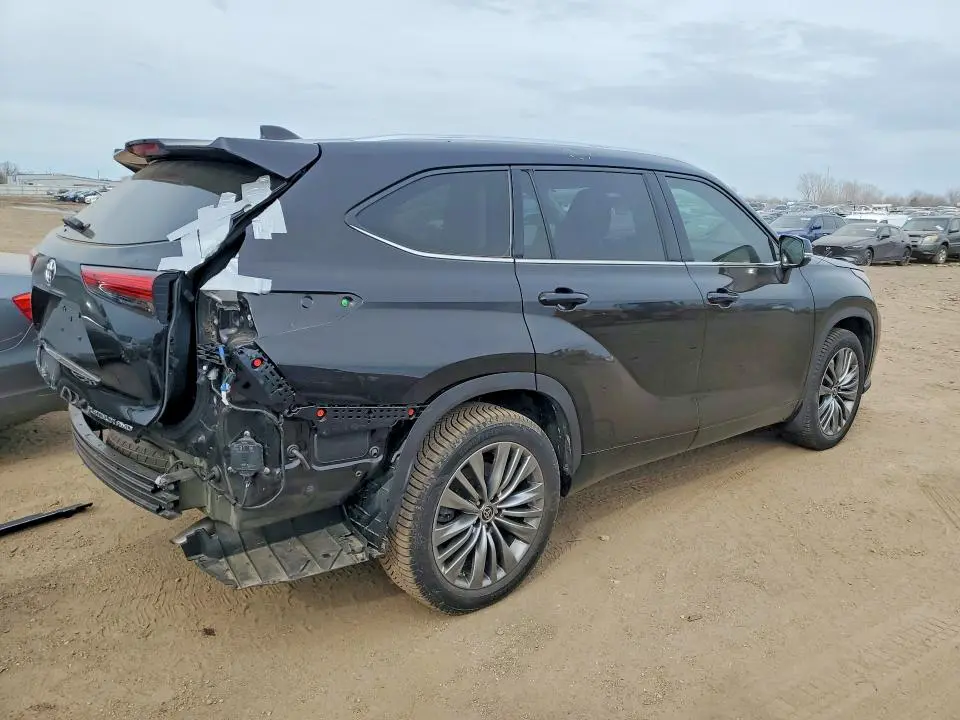 2021 TOYOTA HIGHLANDER PLATINUM  