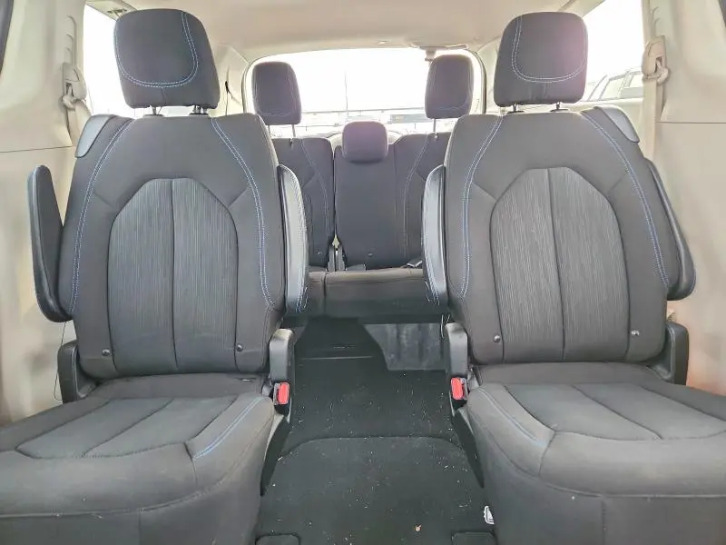 2021 CHRYSLER PACIFICA TOURING  