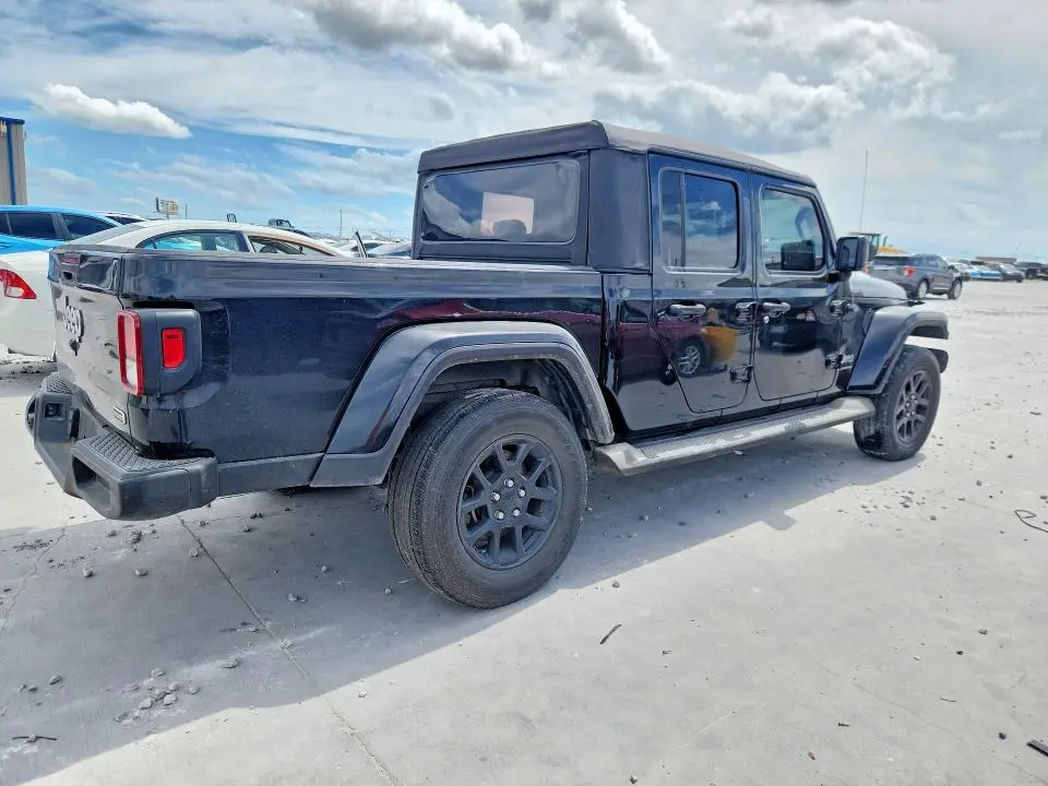 2023 JEEP GLADIATOR OVERLAND  