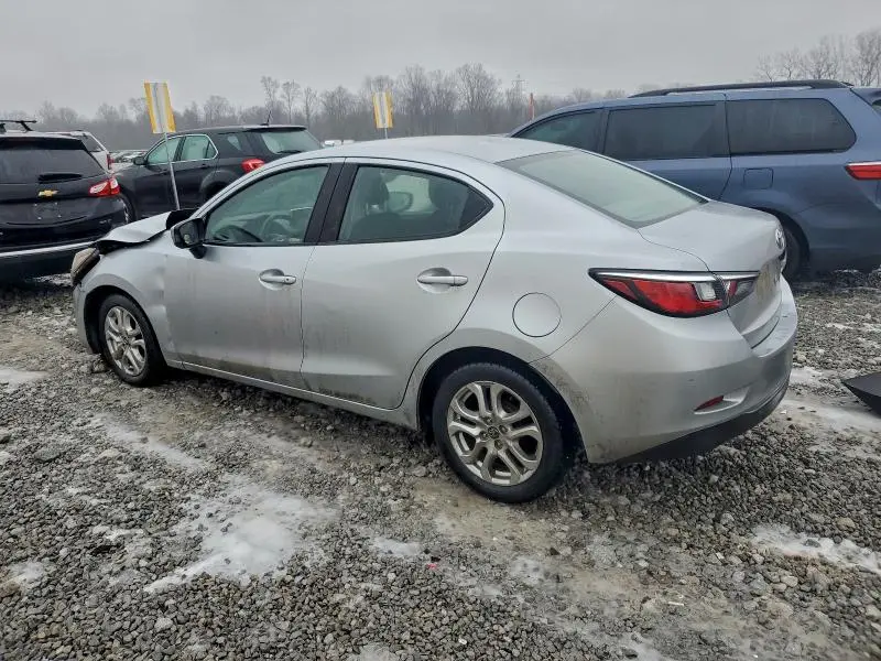 2018 TOYOTA YARIS IA   