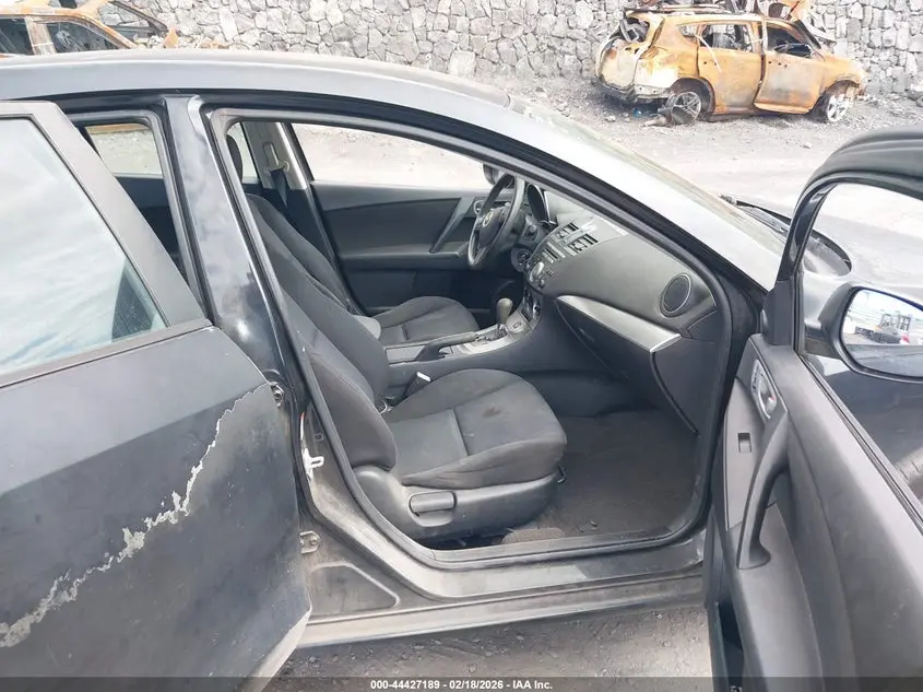 2011 MAZDA MAZDA3 I TOURING