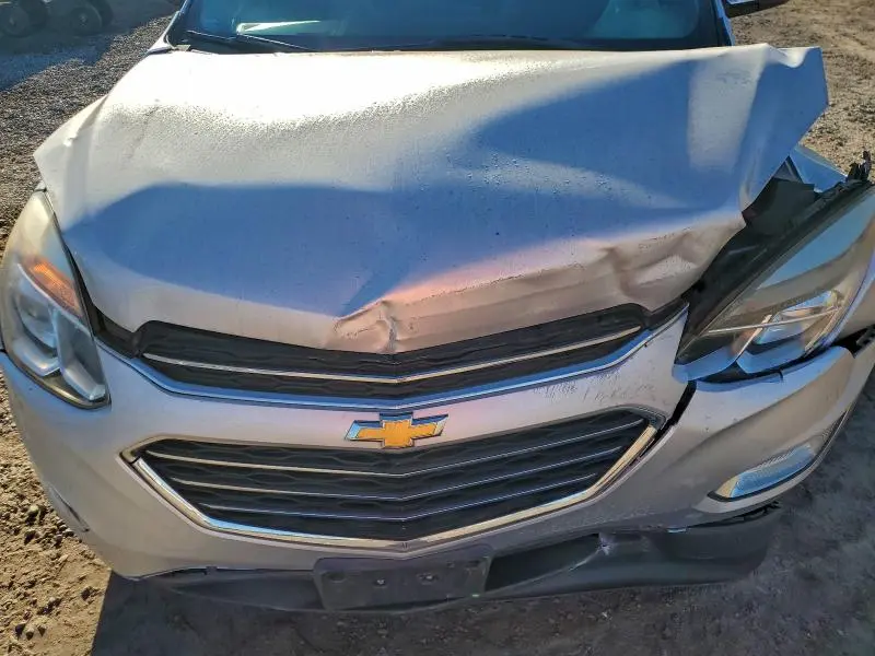 2017 CHEVROLET EQUINOX LT  