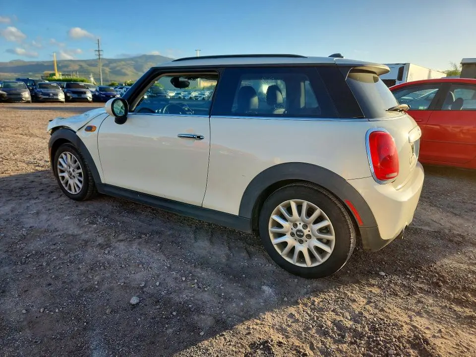 2015 MINI COOPER   