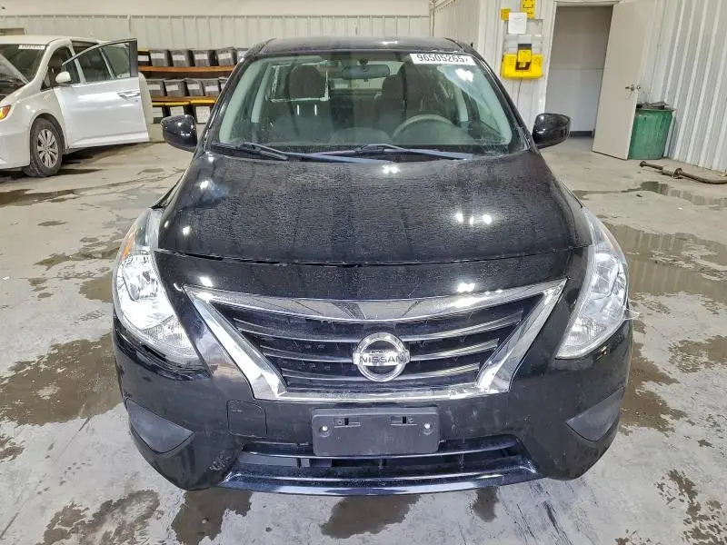 2019 NISSAN VERSA S  
