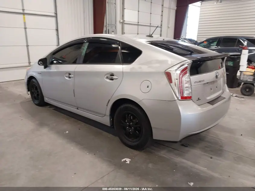 2013 TOYOTA PRIUS THREE