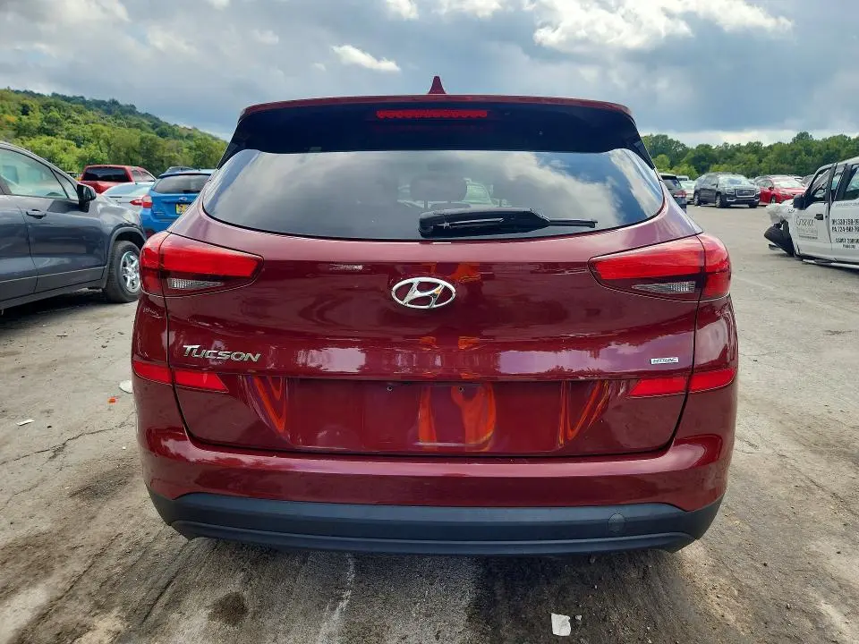 2019 HYUNDAI TUCSON SE  