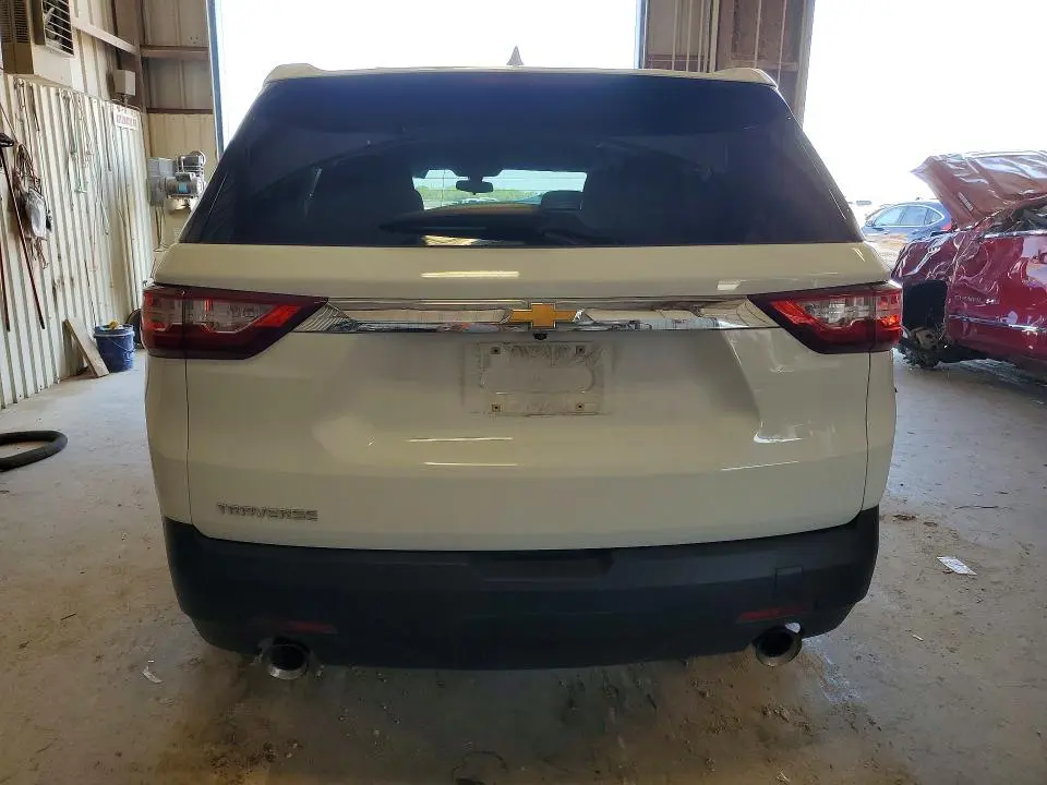 2018 CHEVROLET TRAVERSE LS  