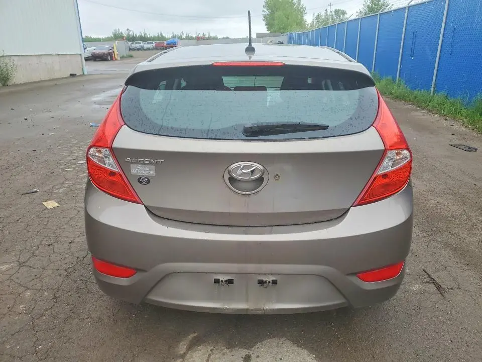 2012 HYUNDAI ACCENT GS  