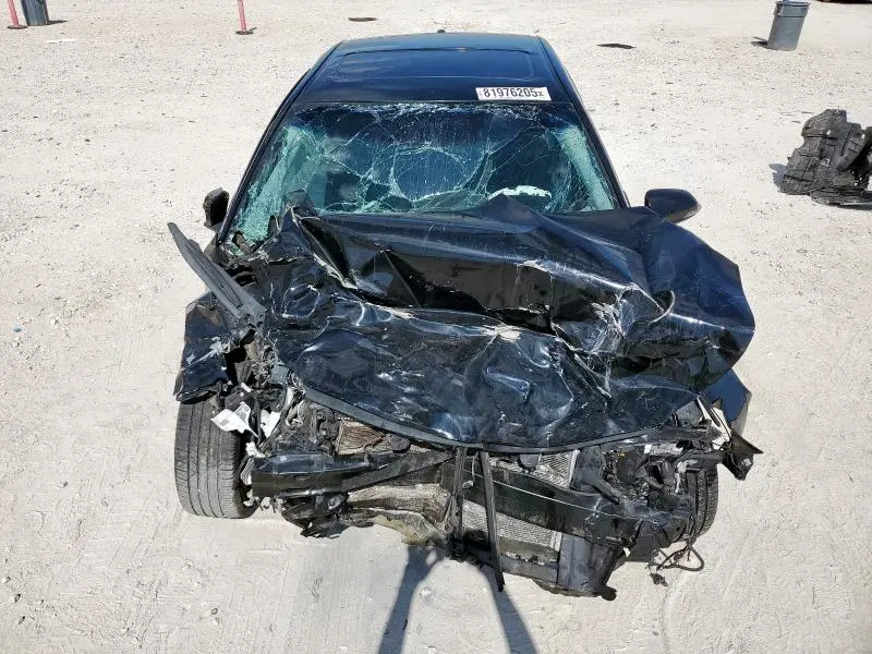 2016 TOYOTA AVALON XLE  