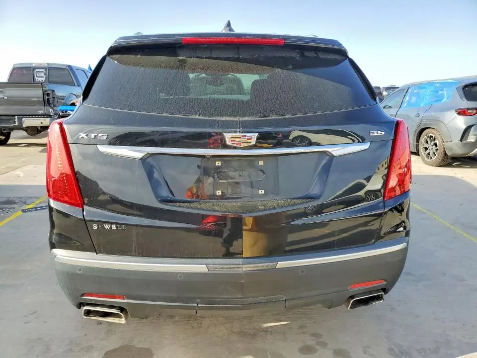 2018 CADILLAC XT5 LUXURY  