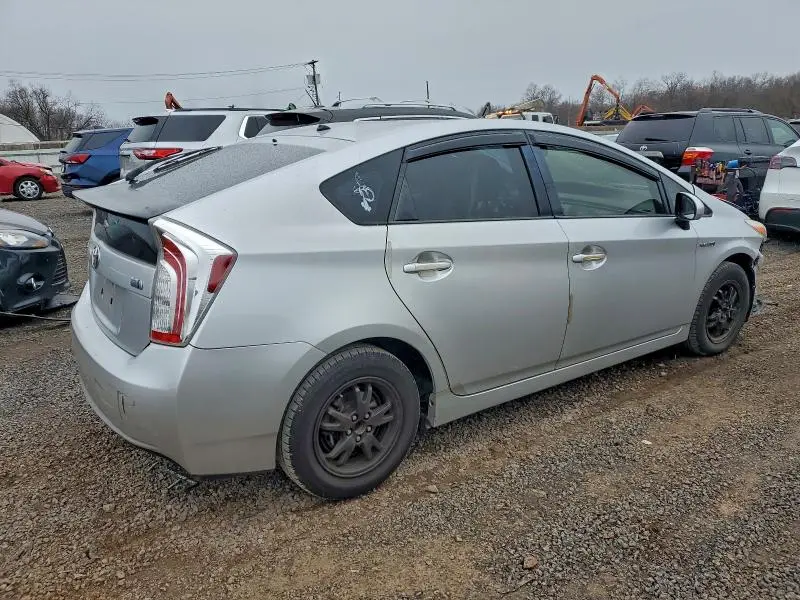 2013 TOYOTA PRIUS   