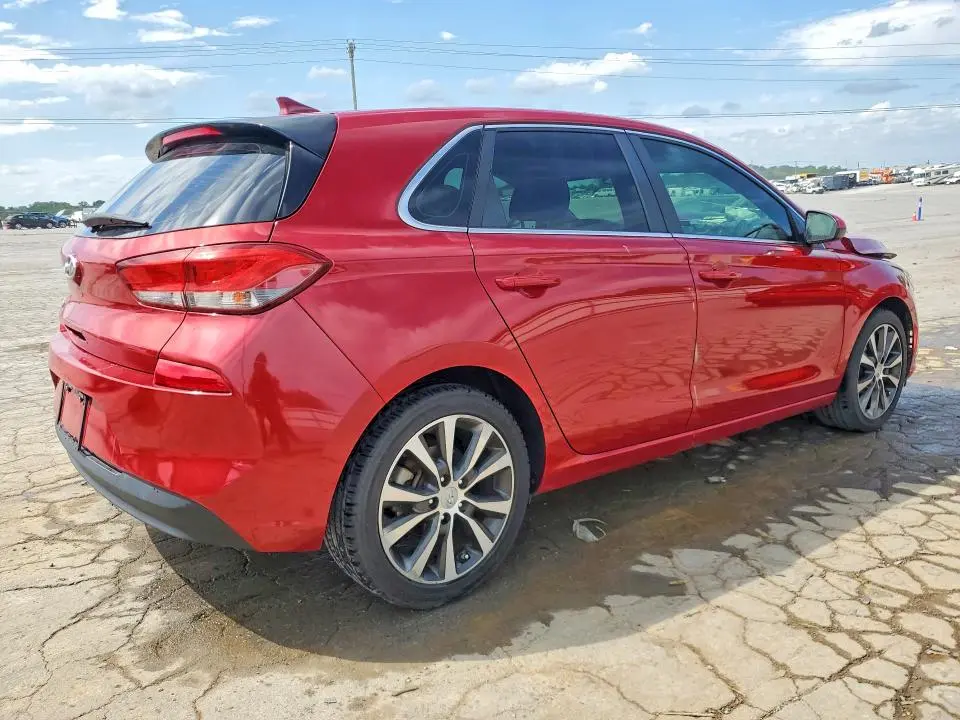 2018 HYUNDAI ELANTRA GT BASE  
