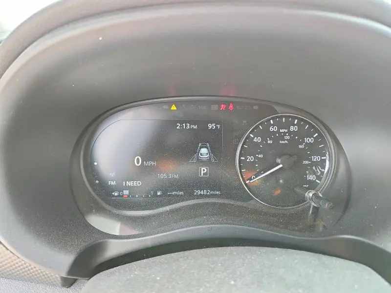 2024 NISSAN KICKS SV  