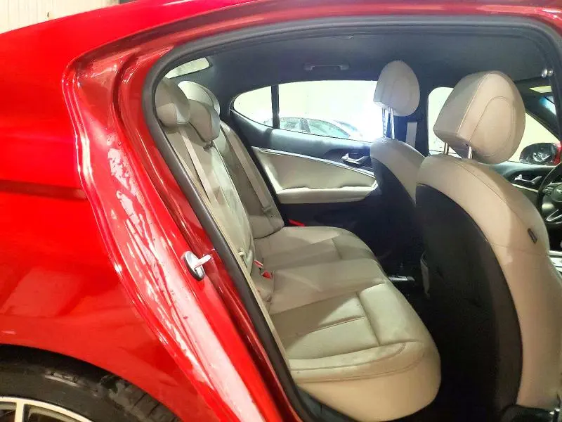 2023 GENESIS G70 2.0T AWD