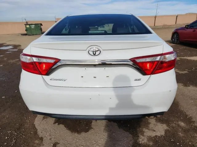 2016 TOYOTA CAMRY LE  