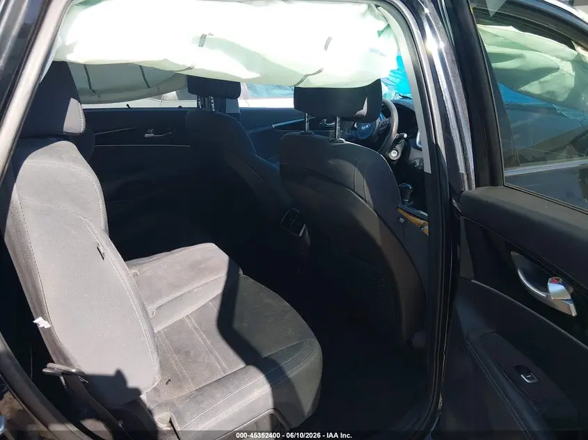 2017 KIA SORENTO 2.4L L