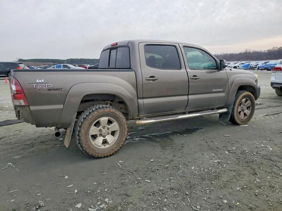 2013 TOYOTA TACOMA DOUBLE CAB PRERUNNER  