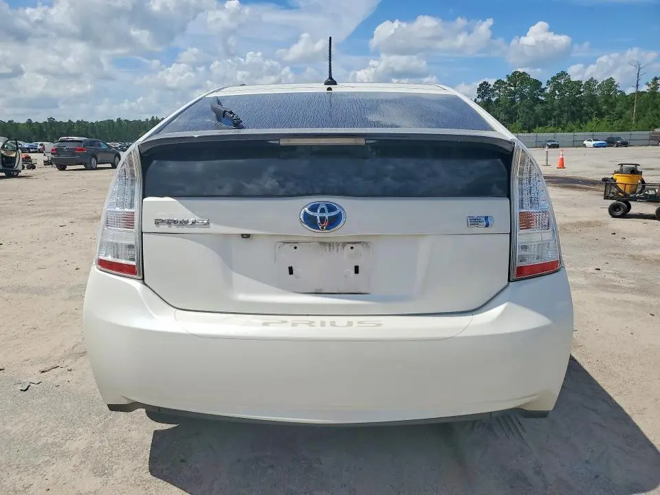 2010 TOYOTA PRIUS IV  