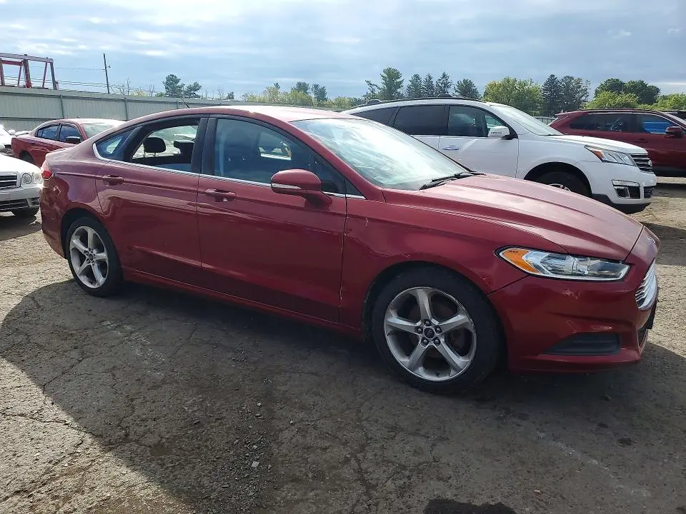 2015 FORD FUSION SE  