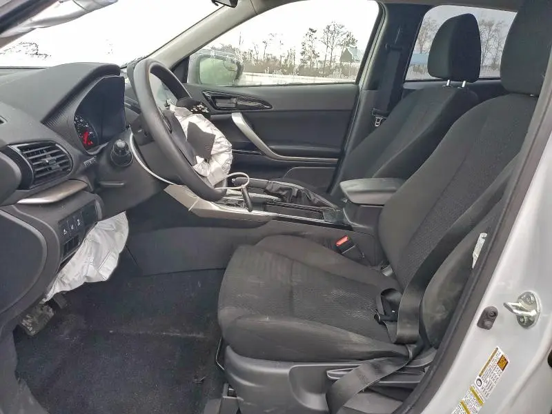 2024 MITSUBISHI ECLIPSE CROSS LE  