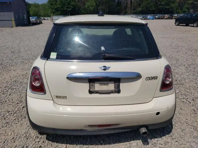 2012 MINI COOPER   