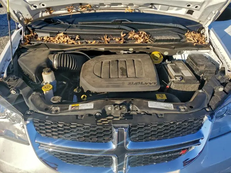 2020 DODGE GRAND CARAVAN SE  