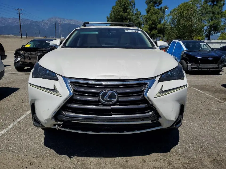2015 LEXUS NX 200T BASE  