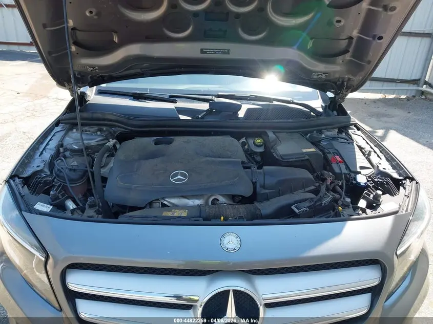 2016 MERCEDES-BENZ GLA 250 4MATIC