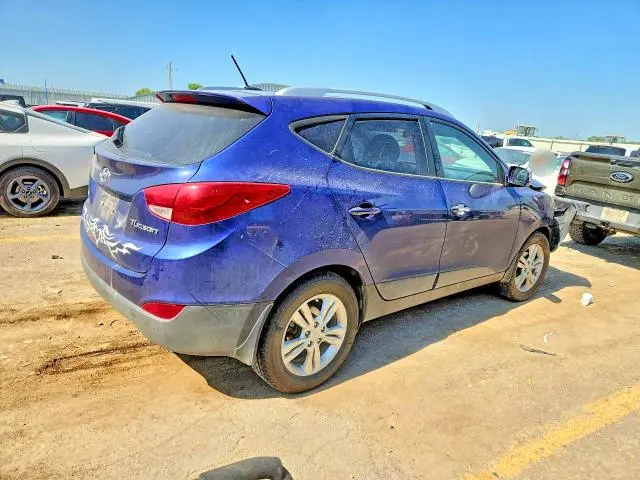 2010 HYUNDAI TUCSON GLS  