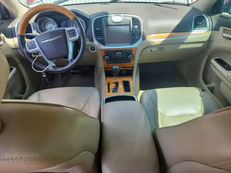 2013 CHRYSLER 300C   