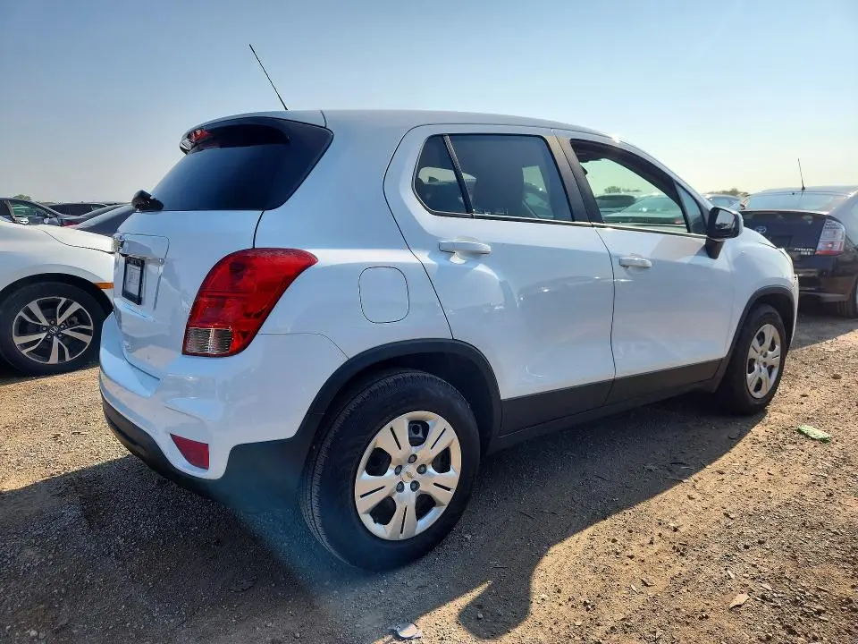 2017 CHEVROLET TRAX LS  