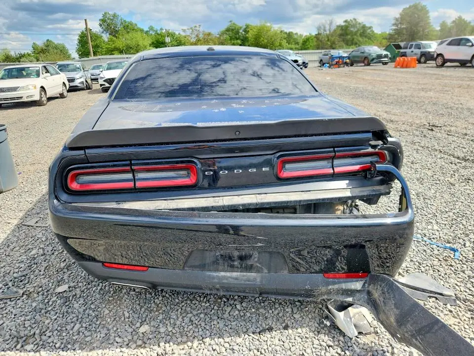2023 DODGE CHALLENGER SXT  