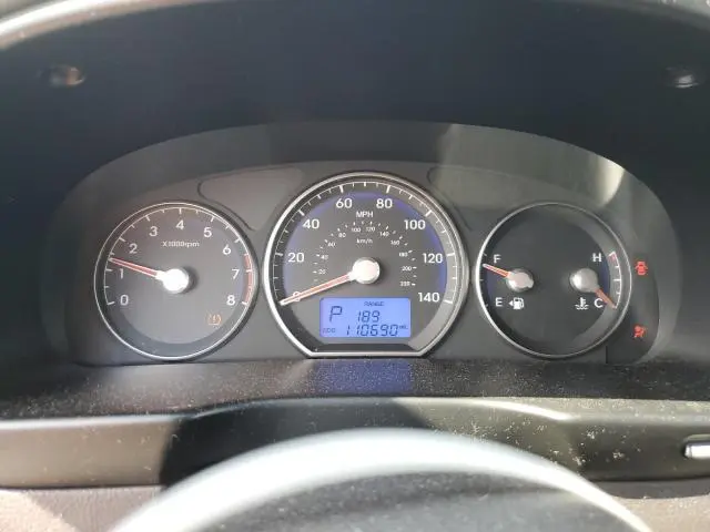 2010 HYUNDAI SANTA FE GLS  
