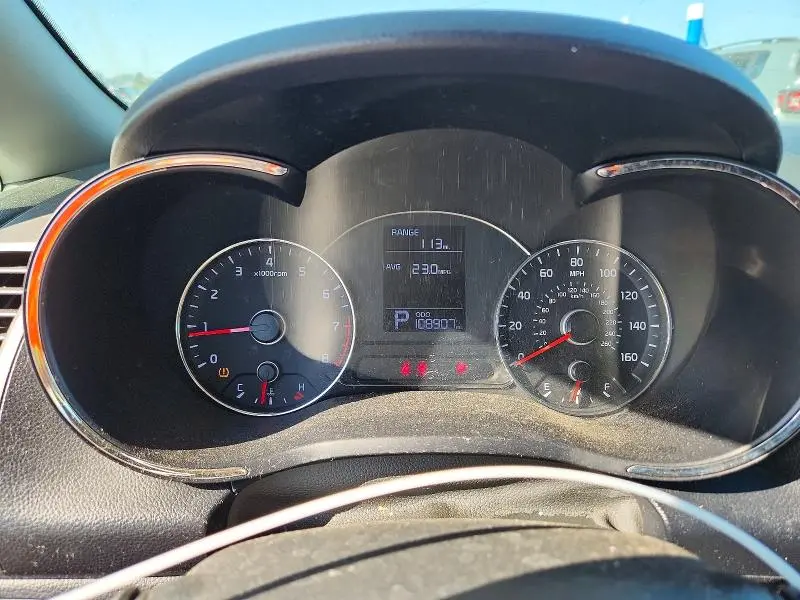2014 KIA FORTE LX  