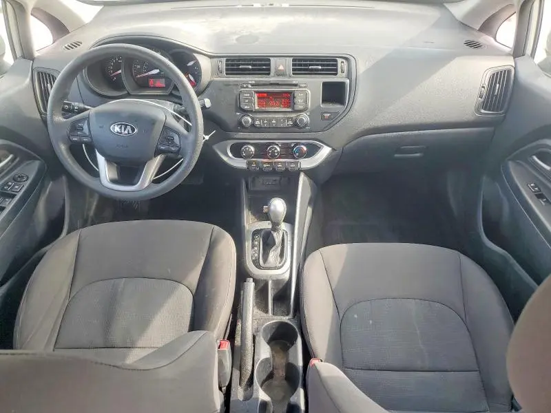 2015 KIA RIO LX  