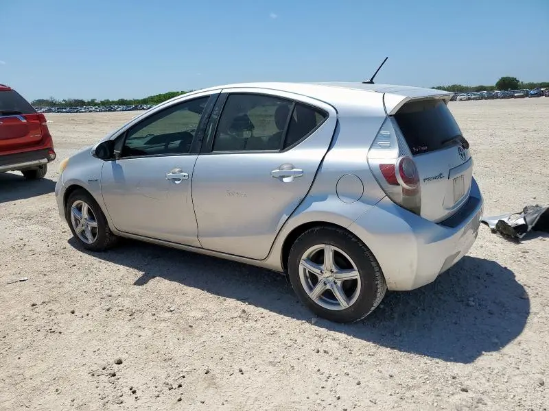 2013 TOYOTA PRIUS C   