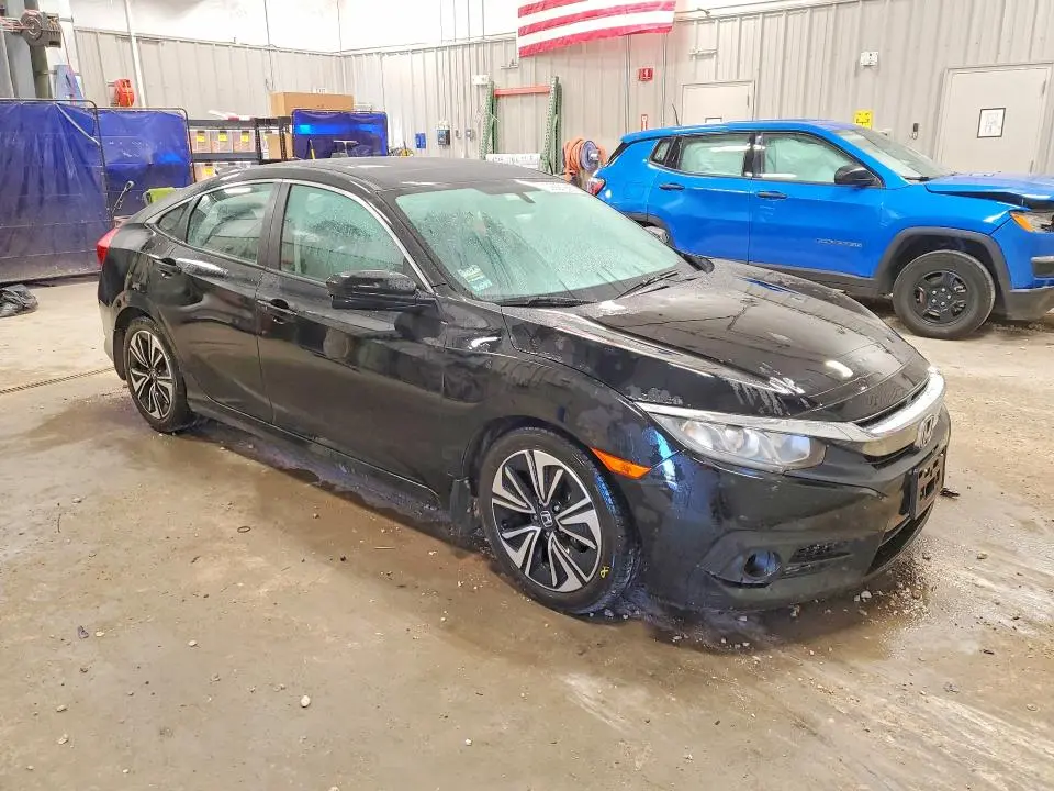 2017 HONDA CIVIC EX  