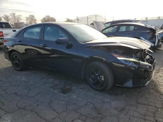 2023 HYUNDAI ELANTRA SE