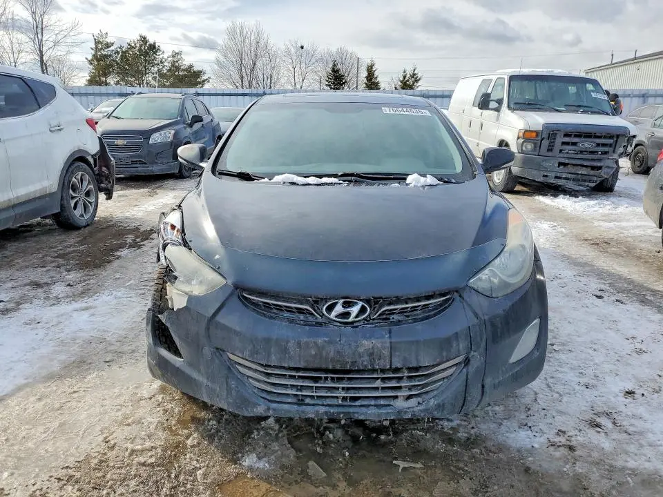 2013 HYUNDAI ELANTRA GLS  