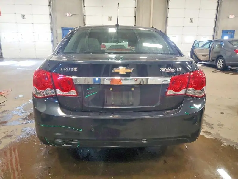 2011 CHEVROLET CRUZE LT  