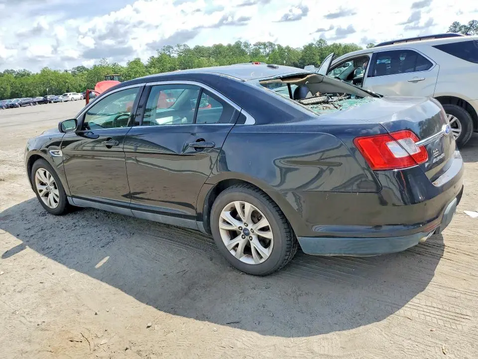 2011 FORD TAURUS SEL  