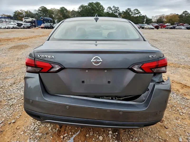 2020 NISSAN VERSA SV  