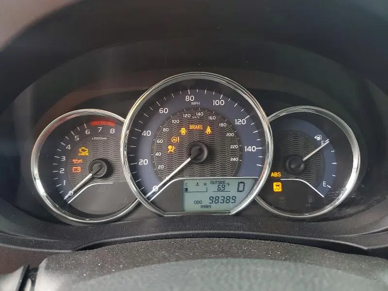 2015 TOYOTA COROLLA LE  