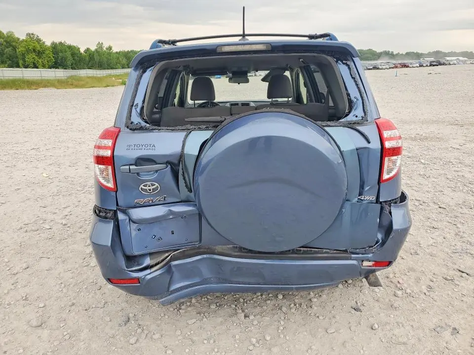 2012 TOYOTA RAV4 BASE  