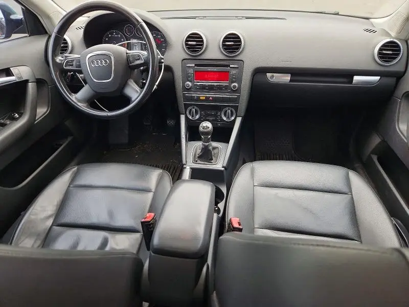 2011 AUDI A3 PREMIUM  
