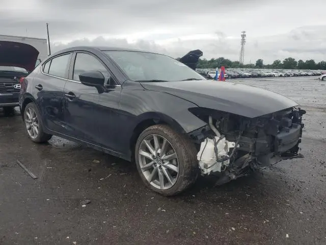 2018 MAZDA 3 TOURING  