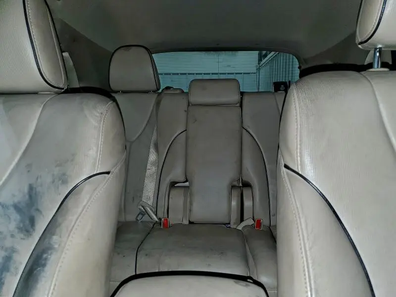 2014 TOYOTA VENZA LE  