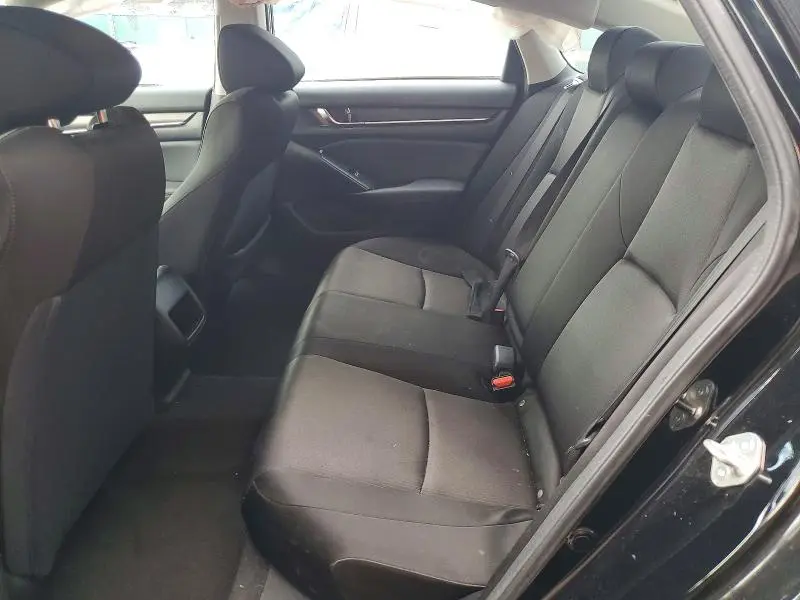 2020 HONDA ACCORD LX  