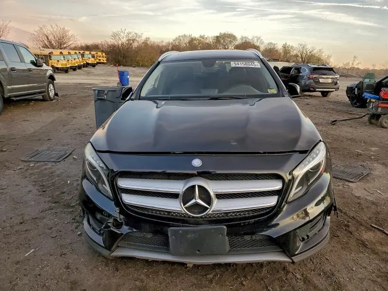 2015 MERCEDES-BENZ GLA 250 4MATIC  